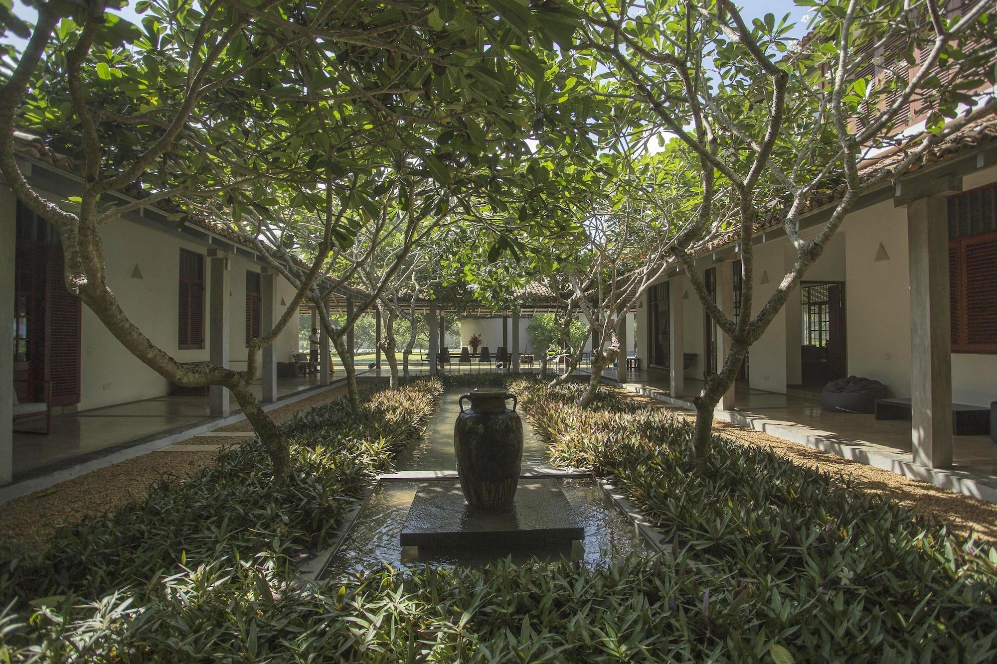 The Frangipani Tree By Edwards Collection Hotel Unawatuna Exterior photo